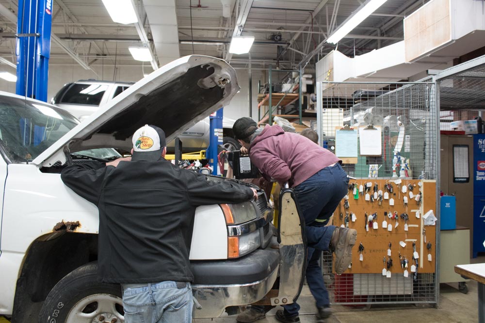 auto lab