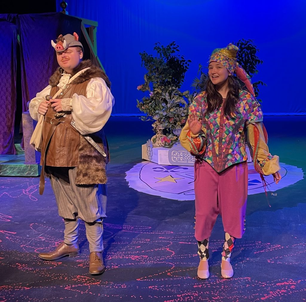 易胜博 Theater Performs "Lions in Illyria"